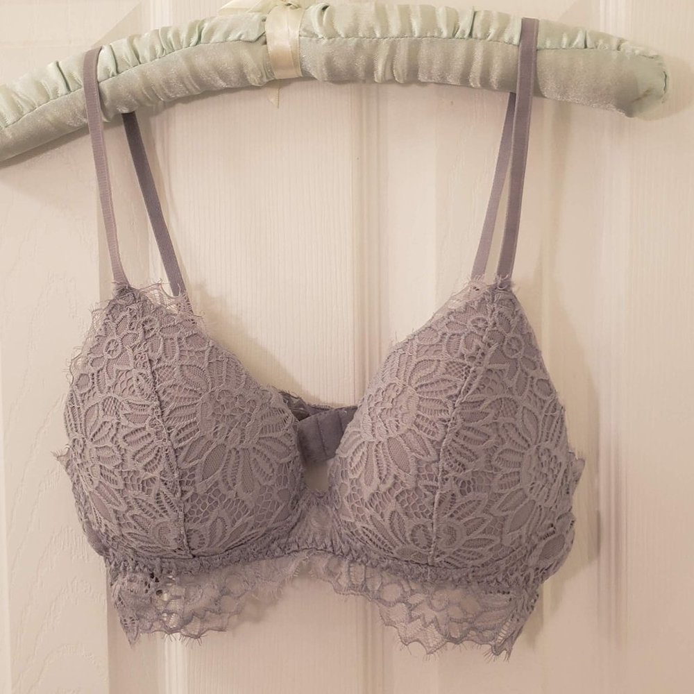 Grey Floral Lace Tee Shirt Bra Soft